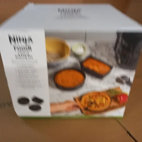 BOXED NINJA FOODIE 3-PIECE BAKING KIT