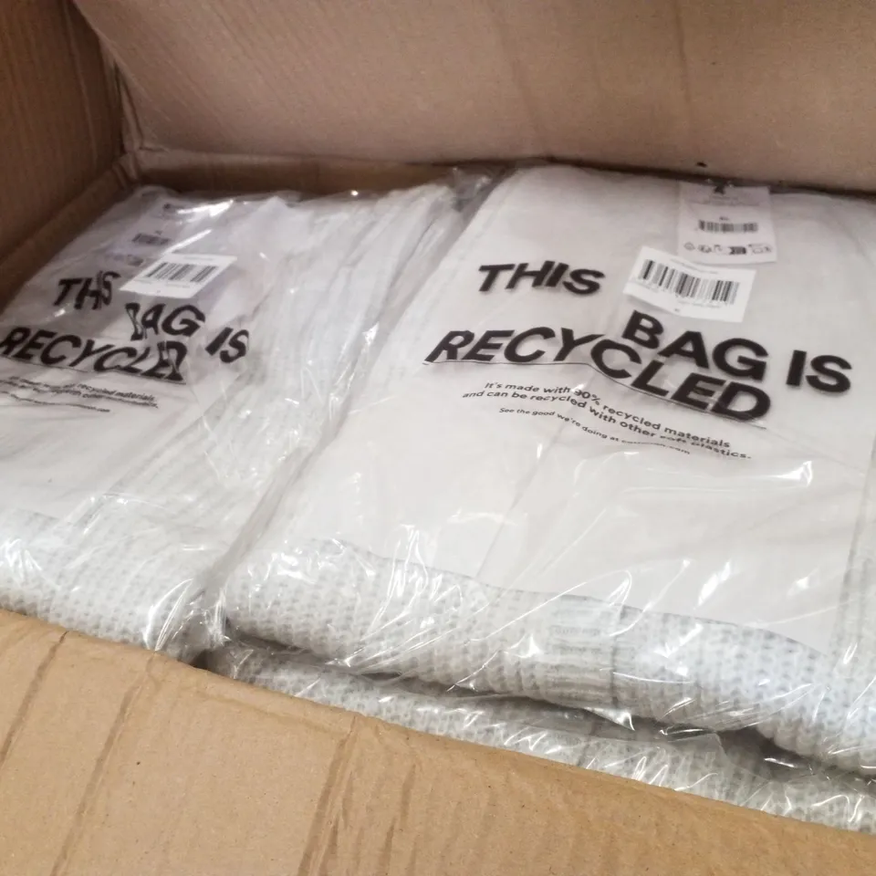 PALLET CONTAINING ASSORTED CLOTHING INCLUDING LONG SLEEVE TOPS, TAKE A WANDER OUTDOOR CLUB HOODIES & KNIT BUTTON UP VESTS