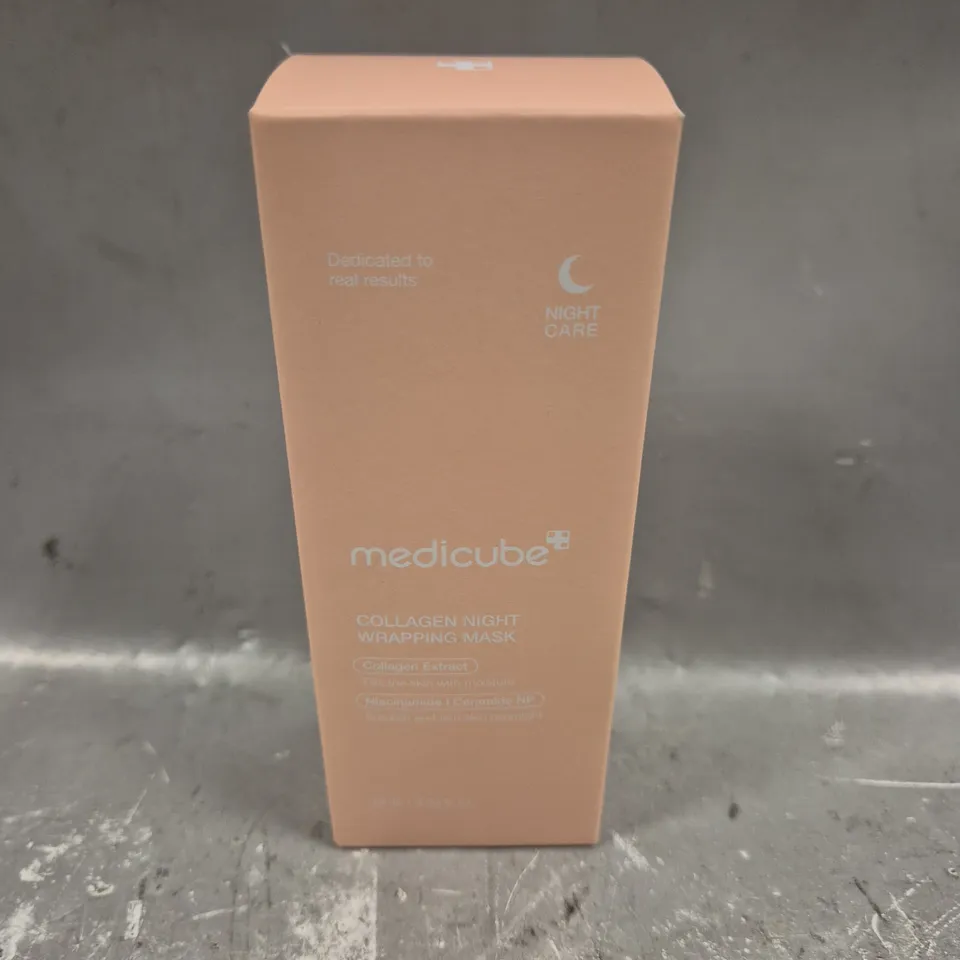 BOXED MEDICUBE COLLAGEN NIGHT WRAPPING MASK - 75ML 