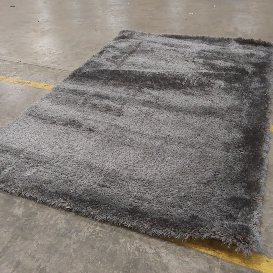 QUALITY DESIGNER AREA RUG - APPROXIMATELY 290 x 200cm