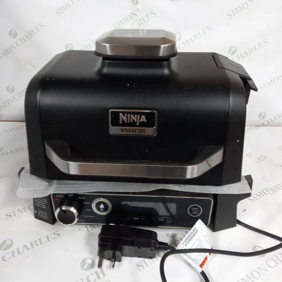 NINJA WOODFIRE ELECTRIC BBQ GRILL & SMOKER WITH AIR FRY FUNCTION OG701UKQ