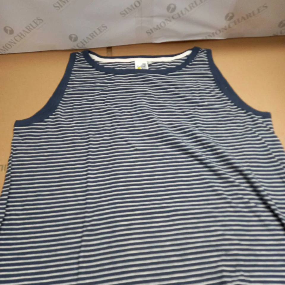 WEIRD FISH MICRO STRIPE VEST SIZE 22