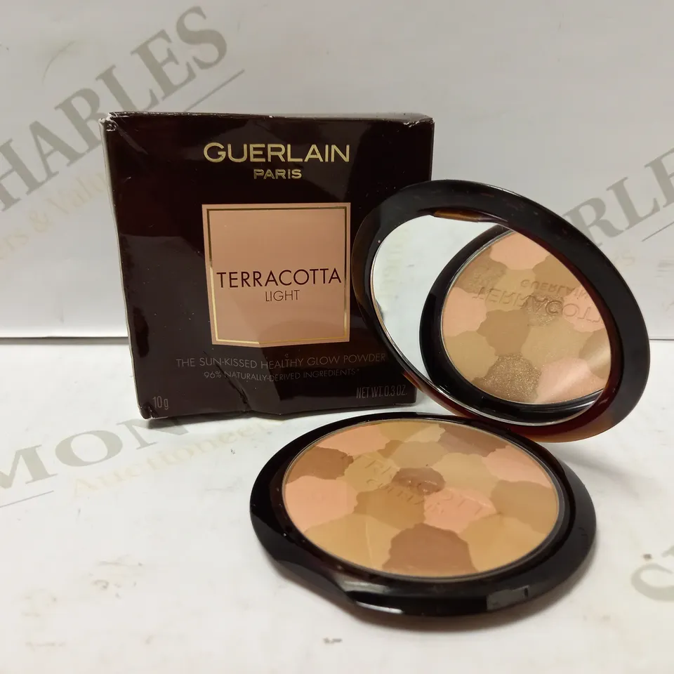GUERLAIN TERRACOTTA LIGHT THE SUN KISSED HEALTHY GLOW POWDER - 00 LIGHT COOL