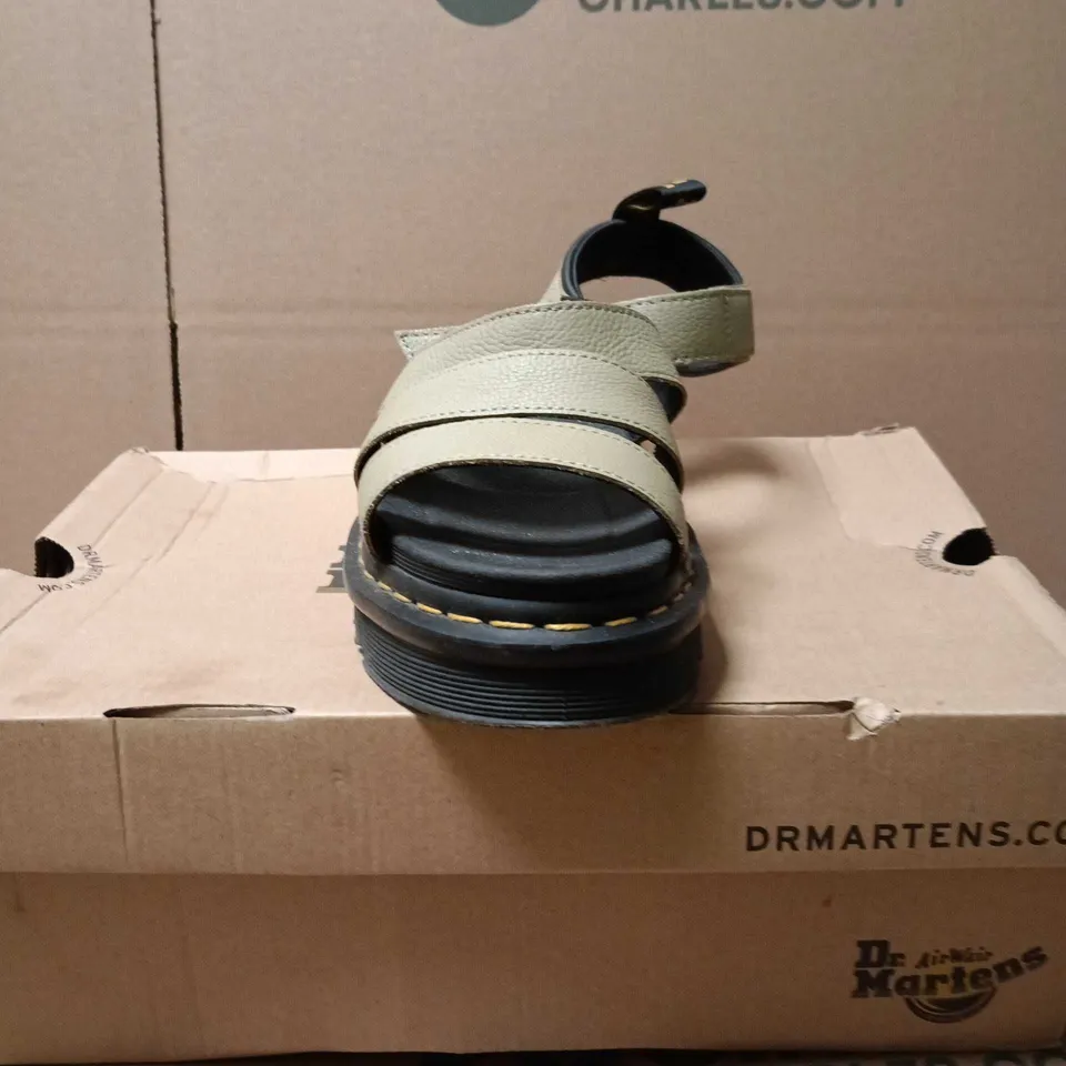 DR. MARTENS SUEDE PLATFORM SANDALS – BEIGE, UK 7 