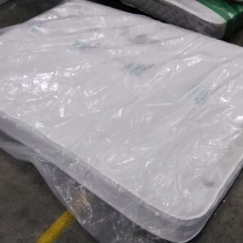 QUALITY BAGGED 4'6" DOUBLE HYBRID MEMORY FOAM MATTRESS