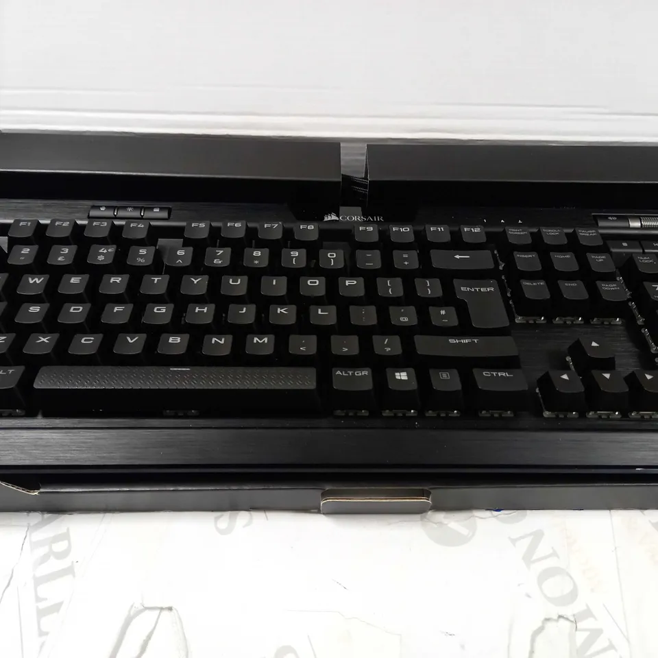CORSAIR K70 RGB MK.2 KEYBOARD 
