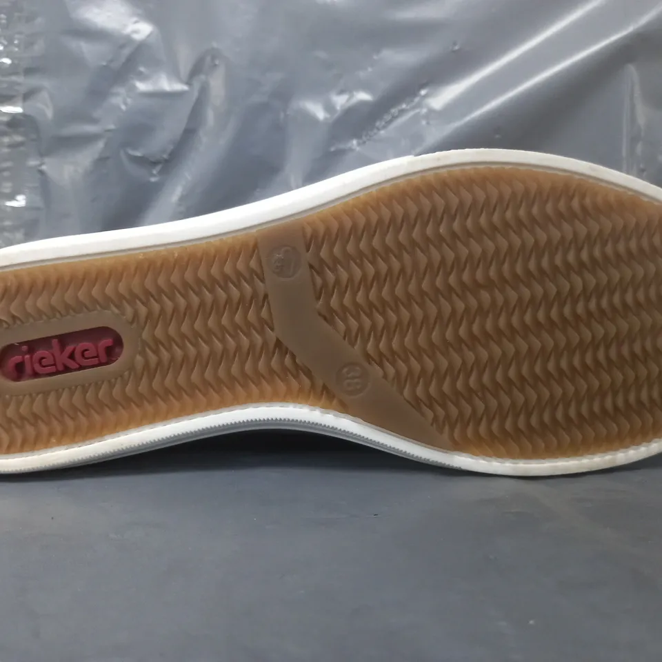 BOXED PAIR OF RIEKER SIDE-ZIP TRAINERS IN BLUE SIZE 5