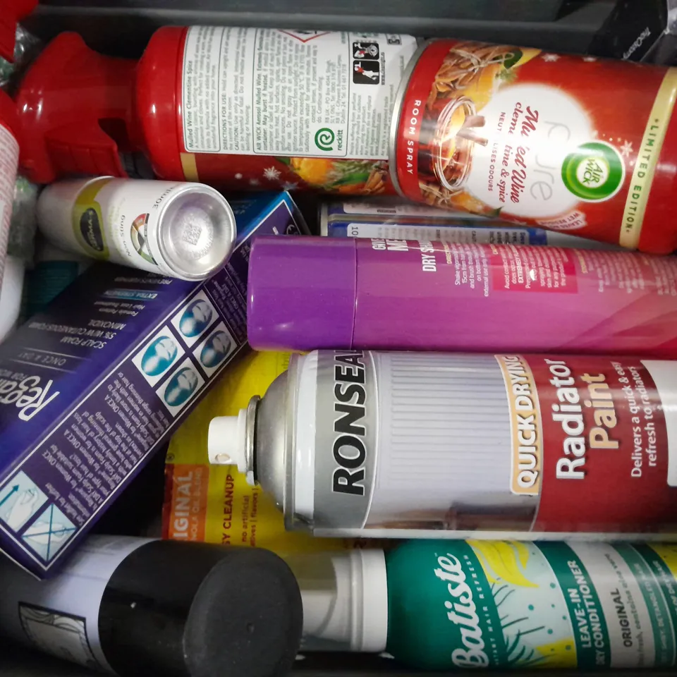 APPROXIMATELY 12 ASSORTED AEROSOLS TO INCLUDE - UMBRO ACTION , AIR WICK PURE MULLED WINE ETC