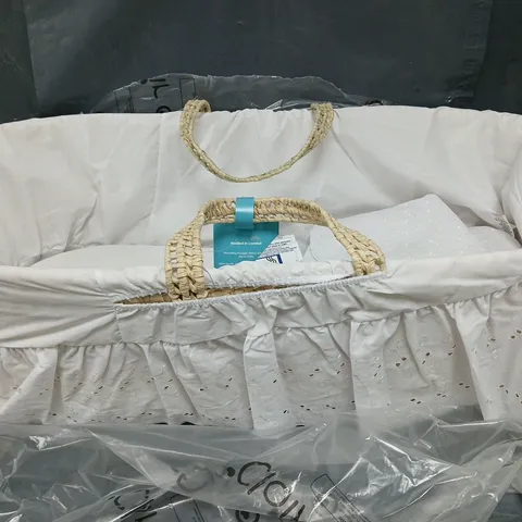 BOXED CLAIR DE LUNE BRODERIE ANGLAISE PALM MOSES BASKET - COLLECTION ONLY 