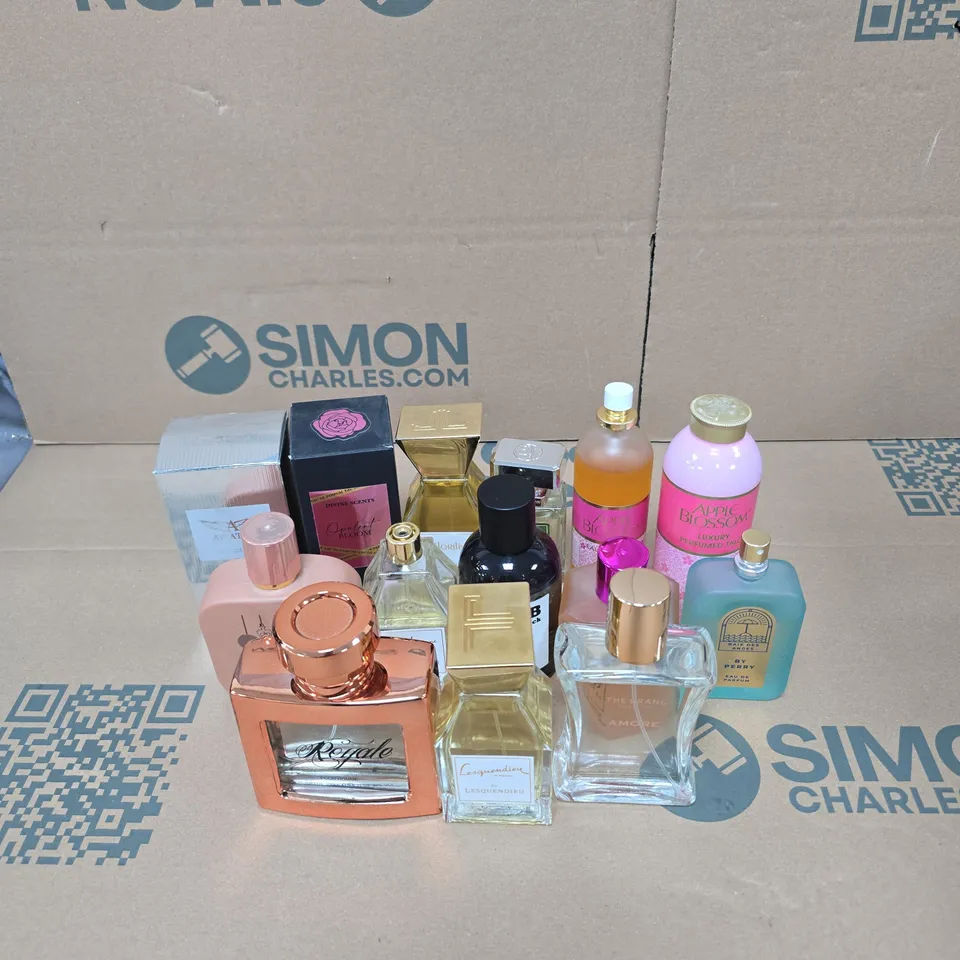 TOTE OF APPROXIMATELY 15 X ASSORTED FRAGRANCES TO INCLUDE AVIATOR, JENNY GLOW, ROYALE ETC