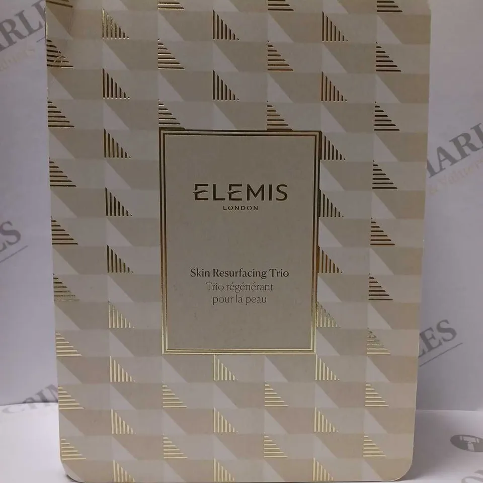 ELEMIS SKIN RESURFACING TRIO SET
