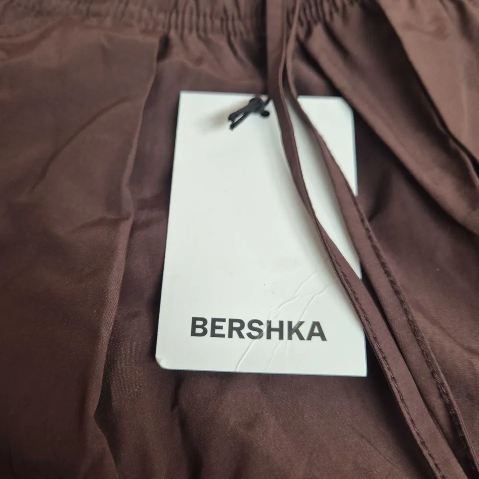 BERSHKA WOMEN'S BROWN WIDE-LEG DRAWSTRING TROUSERS – SIZE S