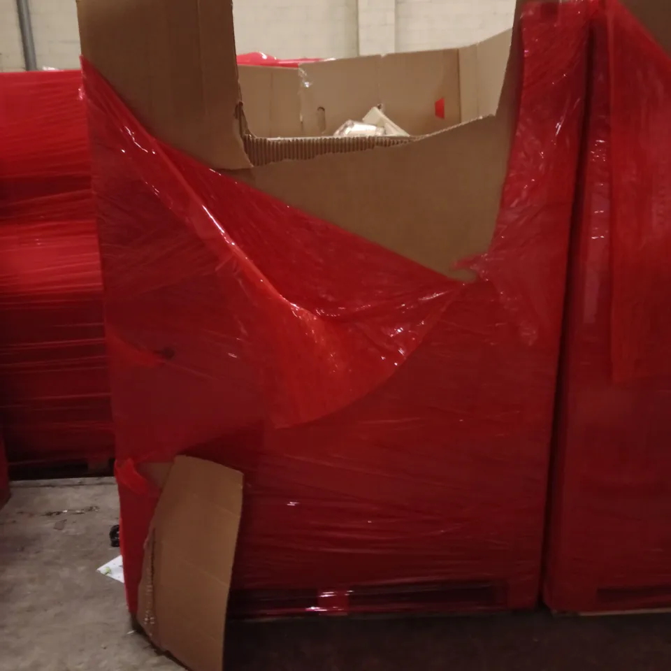 PALLET OF ASSORTED HOUSEHOLD GOODS AND PRODUCTS TO INCLUDE;FULL LENGTH MIRROR,ROLLER BLINDS,DESK MATT