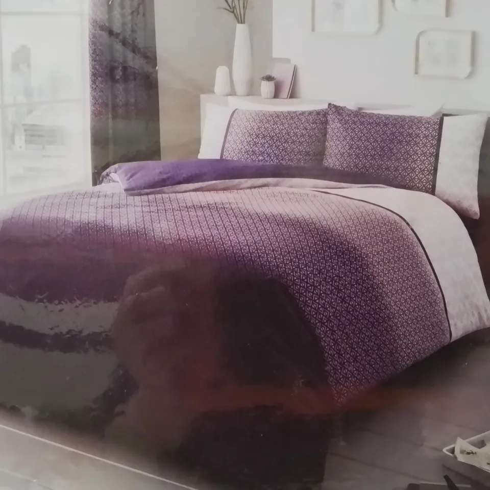 BRAND NEW GAVENO CAVAILIA DOUBLE DUVET COVER SET -PURPLE- 