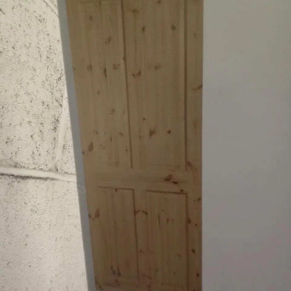 GEOM 4 PANEL KNOTTY PINE FIRE INTERNAL DOOR 1981×762×44MM