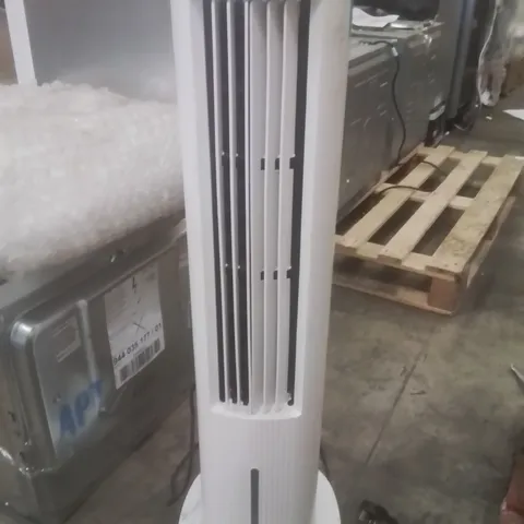 RUSSELL HOBBS TOWER FAN IN WHITE ELECTRIC AIR COOLER PEDESTAL WITH REMOTE CONTROL, TALL STANDING, HUMIDIFICATION SETTING, 3 SPEED SETTINGS, OSCILLATING FUNCTION WITH 2 YEAR GUARANTEE RHCLT5L