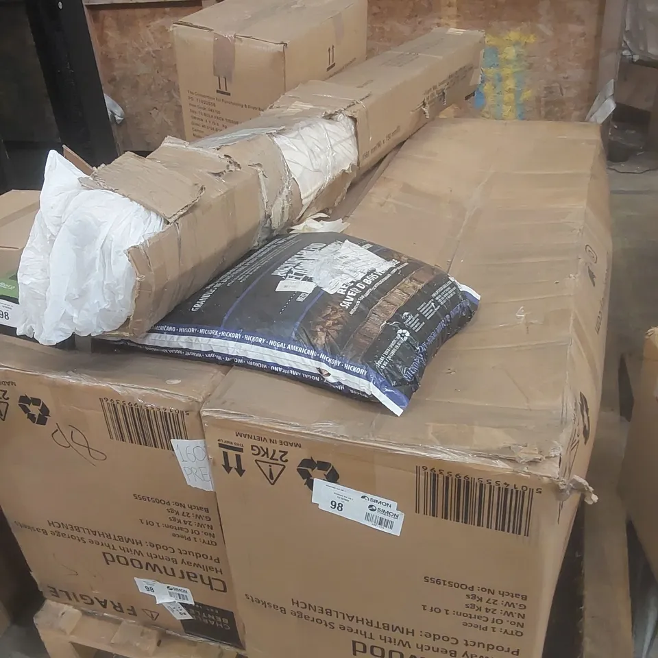 PALLET CONTAINING A LARGE QUANTITY OF ASSORTED ITEMS INCLUDING: CHARLES BENTLEY CHARNWOOD STORAGE HALLWAY BENCHES ECT