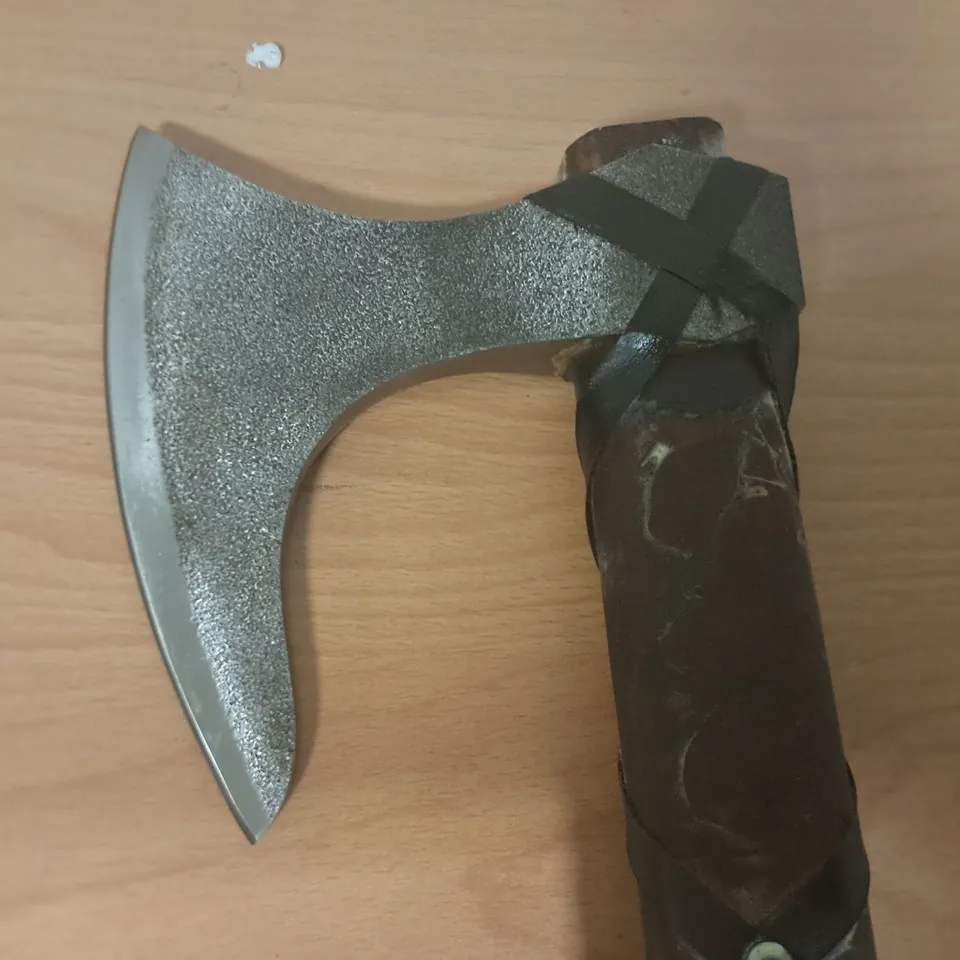 20" DECORATIVE AXE WITH WOODEN HANDLE