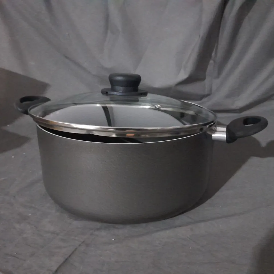 NON-STICK STOCKPOT 