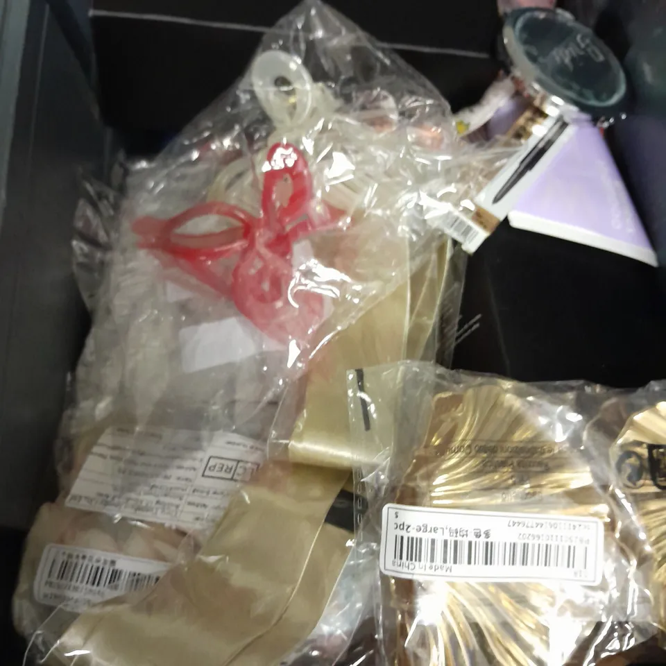 APPROXIMATELY 20 ASSORTED HEALTH & BEAUTY PRODUCTS TO INCLUDE BODYFORM PADS, SENSODYNE TOOTHPASTE AND FLORAL HAIRCLIPS