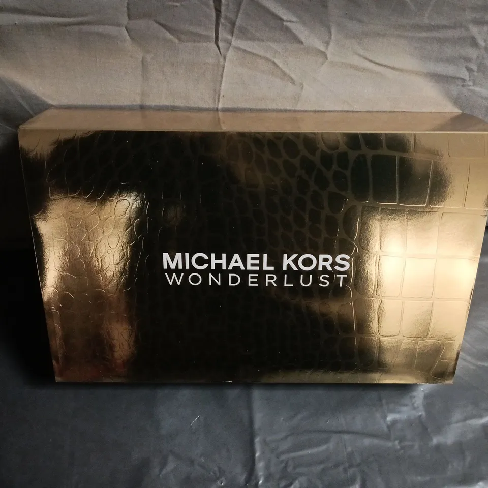 MICHAEL KORS WONDERLUST GIFT SET