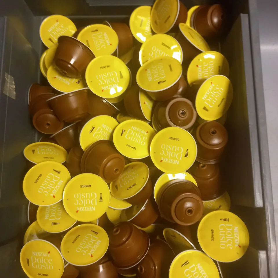 TOTE OF APPROXIMATELY 150 NESCAFE DOLCE GUSTO GRANDE PODS