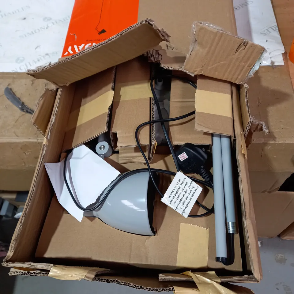 TONY FLOOR LAMP
