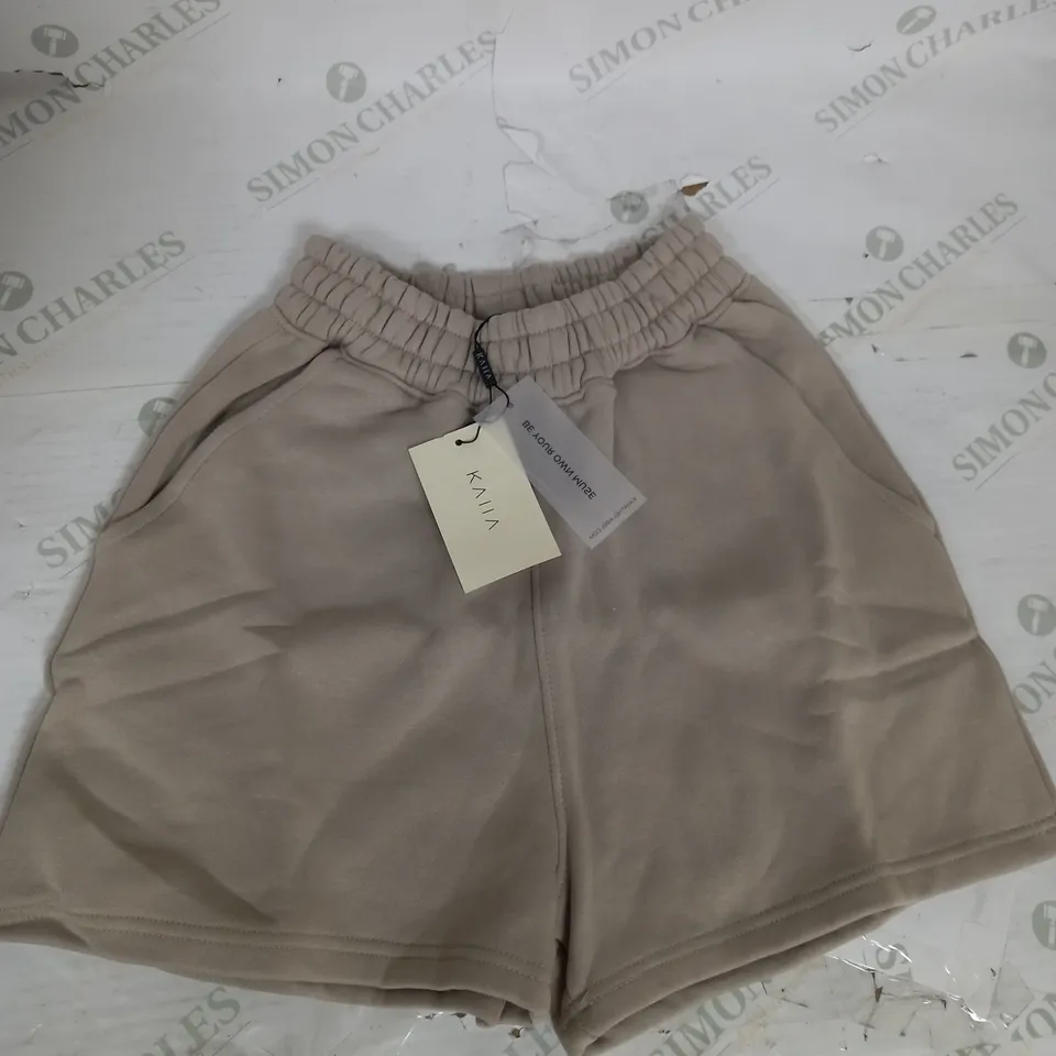 KAIIA SWEAT SHORTS IN STONE SIZE 4