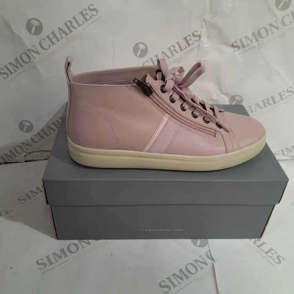 BOXED VIONIC CASUAL LEATHER PINK TRAINERS SIZE 6