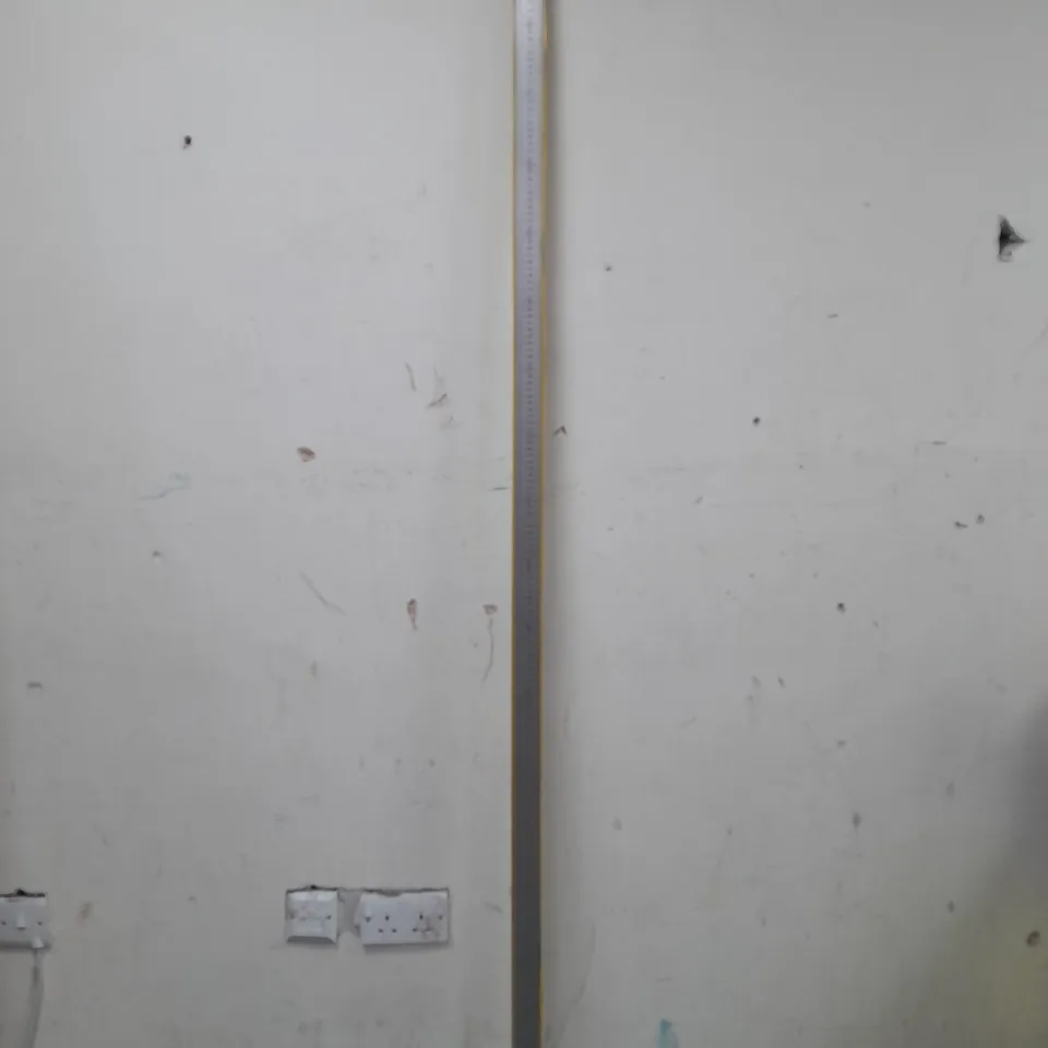 WOODEN 200cm RULER - COLLECTIO ONLY