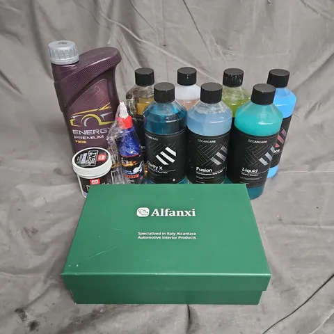 TOTE OF APPROXIMATELY 10 ASSORTED CAR ITEMS TO INCLUDE MANNOL ENERGY PREMIUM, ASSORTED EZCARCARE CLEANERS, MOWEI TYRE BLACK COATING, ETC. - COLLECTION ONLY