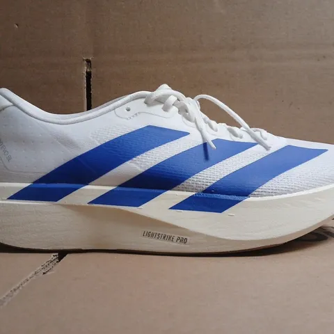 PAIR OF ADIDAS ADIZERO EVO SL TRAINERS IN WHITE/BLUE SIZE UK 10.5