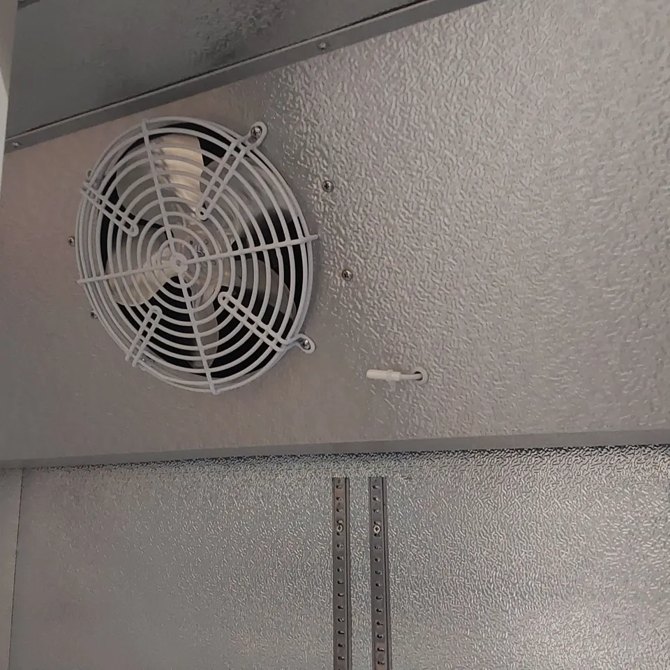 HUSKY PRO COMMERCIAL DISPLAY FRIDGE - 1.2M WIDE