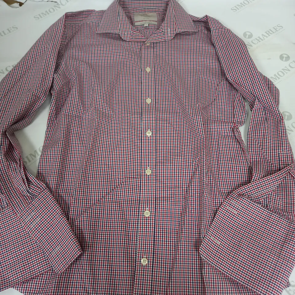 HAWES & CURTIS ST JAMES SLIM FIT CHEQUERED SHIRT IN WHITE/BLUE/RED - 15/33