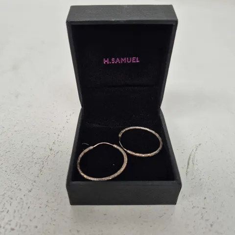 BOXED H.SAMUEL LOOP EARRINGS