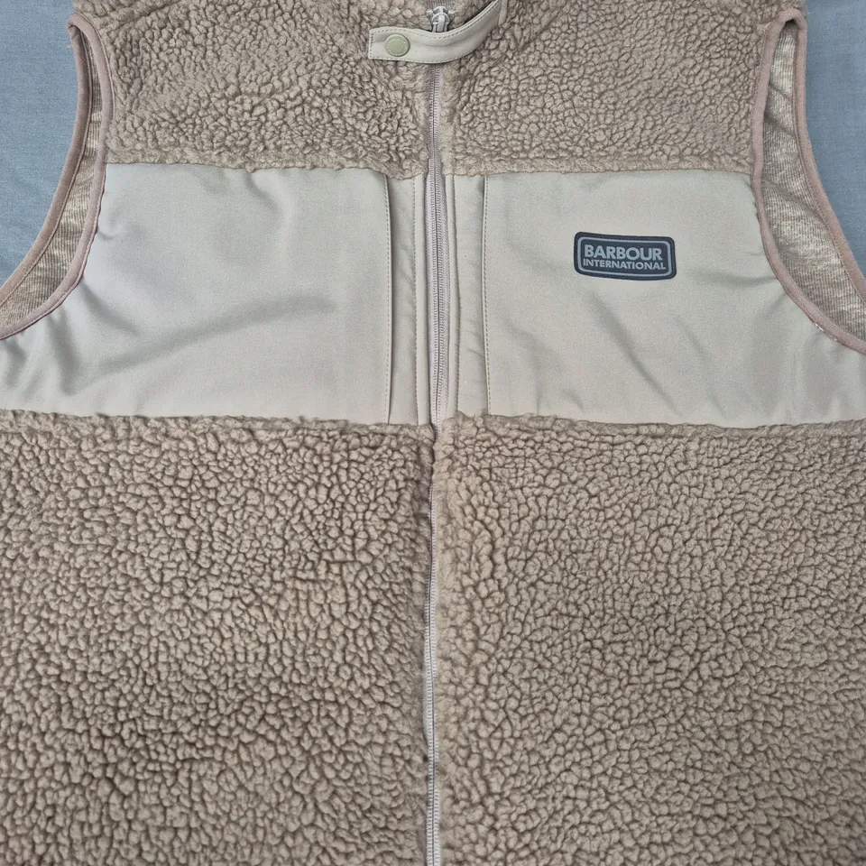 BARBOUR FLEECE GILET IN BEIGE SIZE XXL