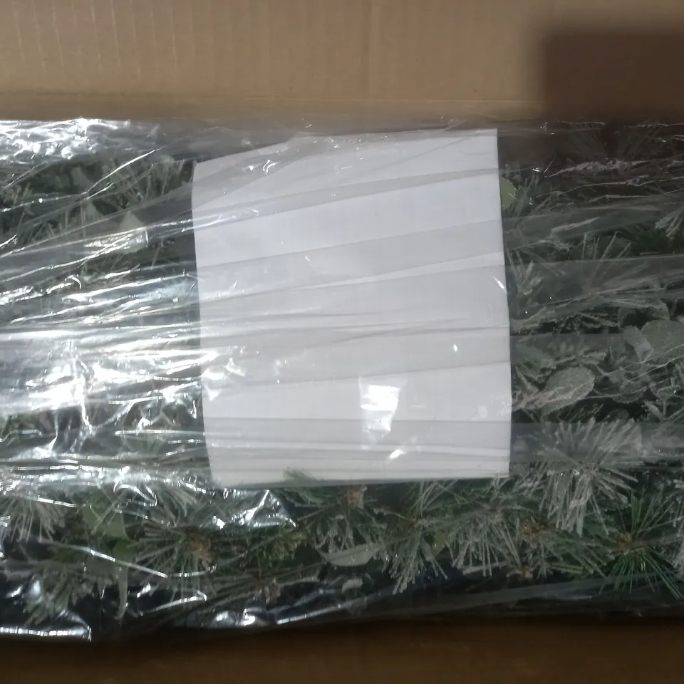 BOXED K BY KELLY HOPPEN PRE-LIT GREENERY CHRISTMAS DECORATION - GARLAND