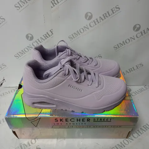 BOXED SKECHER STREET LOS ANGELES - PURPLE - SIZE 6