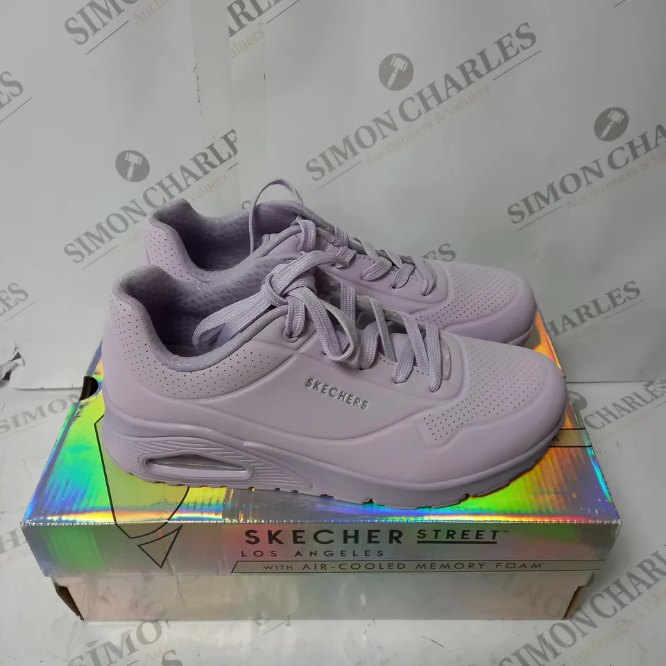 BOXED SKECHER STREET LOS ANGELES - PURPLE - SIZE 6