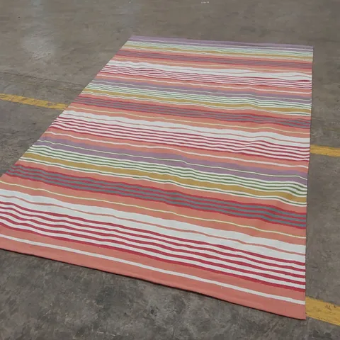 QUALITY DESIGNER AREA RUG - APPROXIMATELY 300 x 200cm