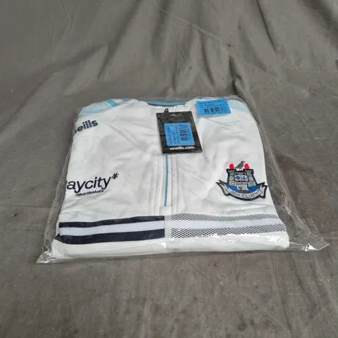 ONEILLS GAA CO DUBLIN 1/4 ZIP UP TOP, MEDIUM. BAGGED