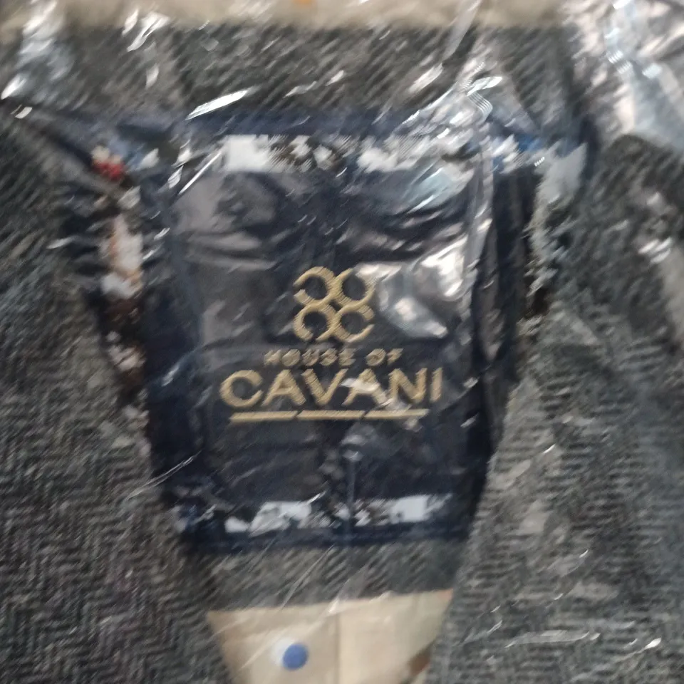 HOUSE OF CAVANI MARTEZ WAISTCOAT – GREY, UK 34