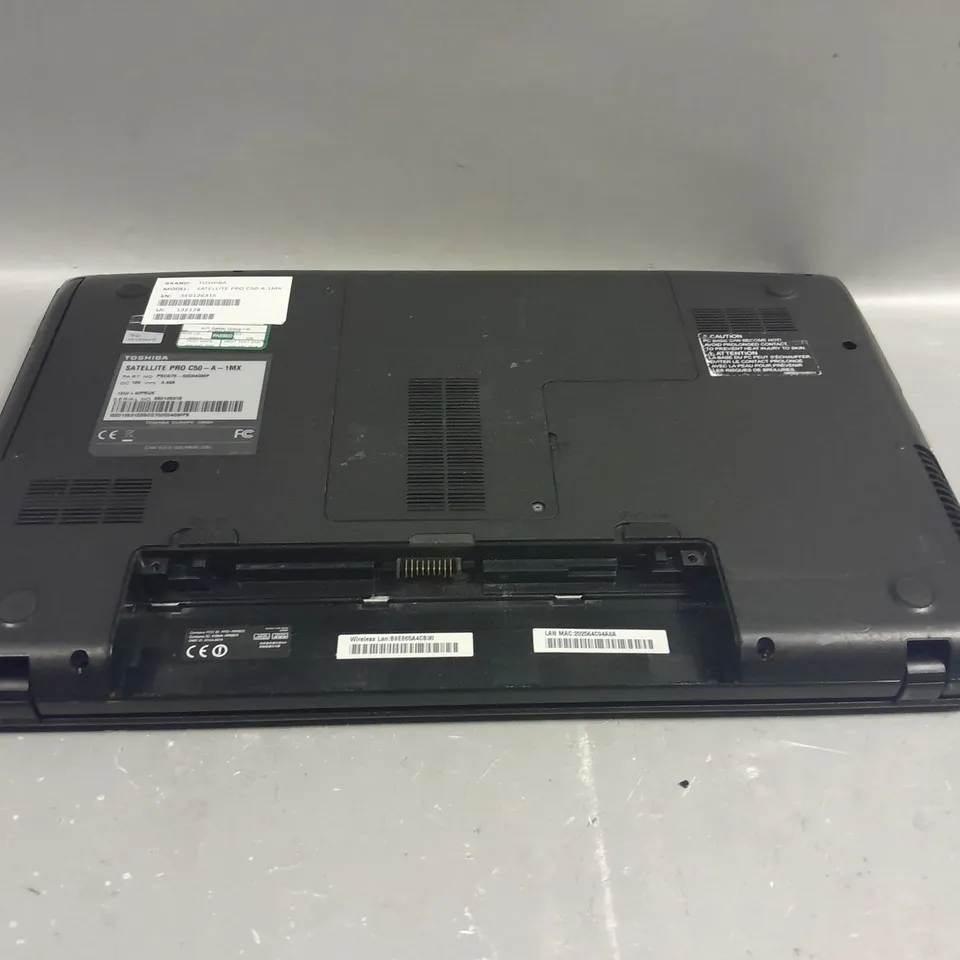 TOSHIBA SATELLITE PRO C50-A-1MX	15 INCH	I3-3110M 2.40GHZ