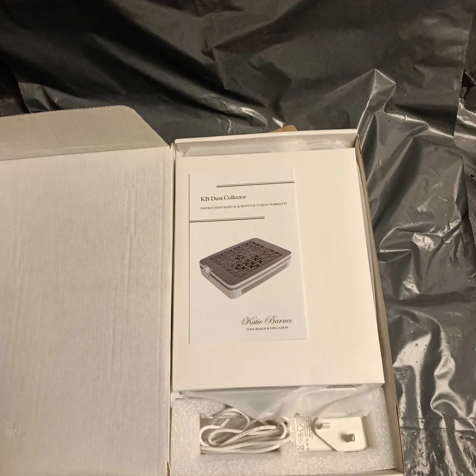 KB DUST COLLECTOR – KATIE BARNES TOOL RANGE & EDUCATION (BOXED WITH MANUAL)
