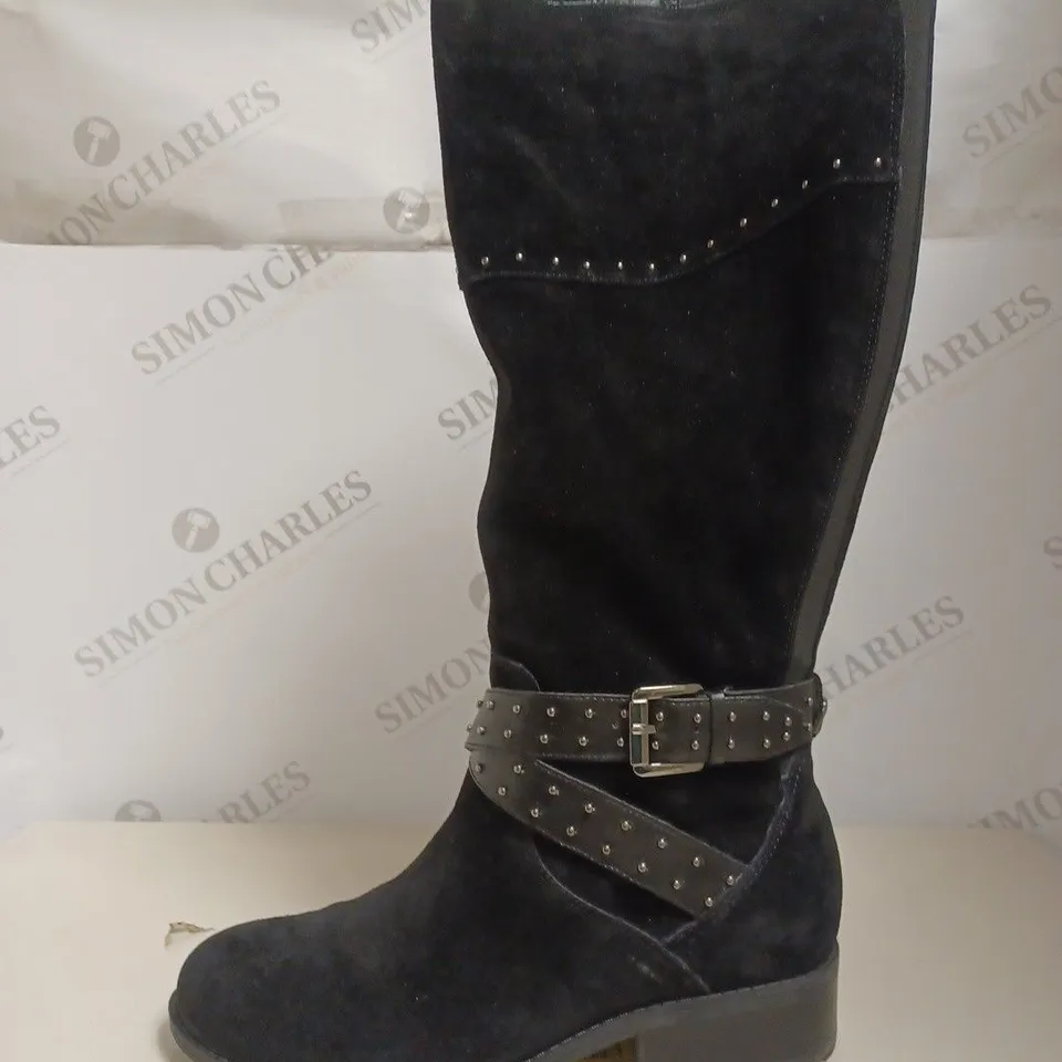 BOXED MARC FISHER HIGH WIDE BOOTS, BLACK - SIZE 5.5