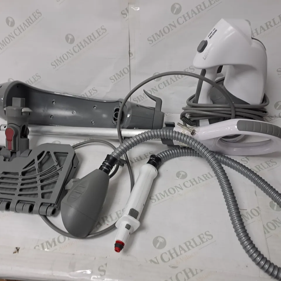 UNBOXED SHARK FLOOR AND HANDHELD STEAM CLEANER S6005