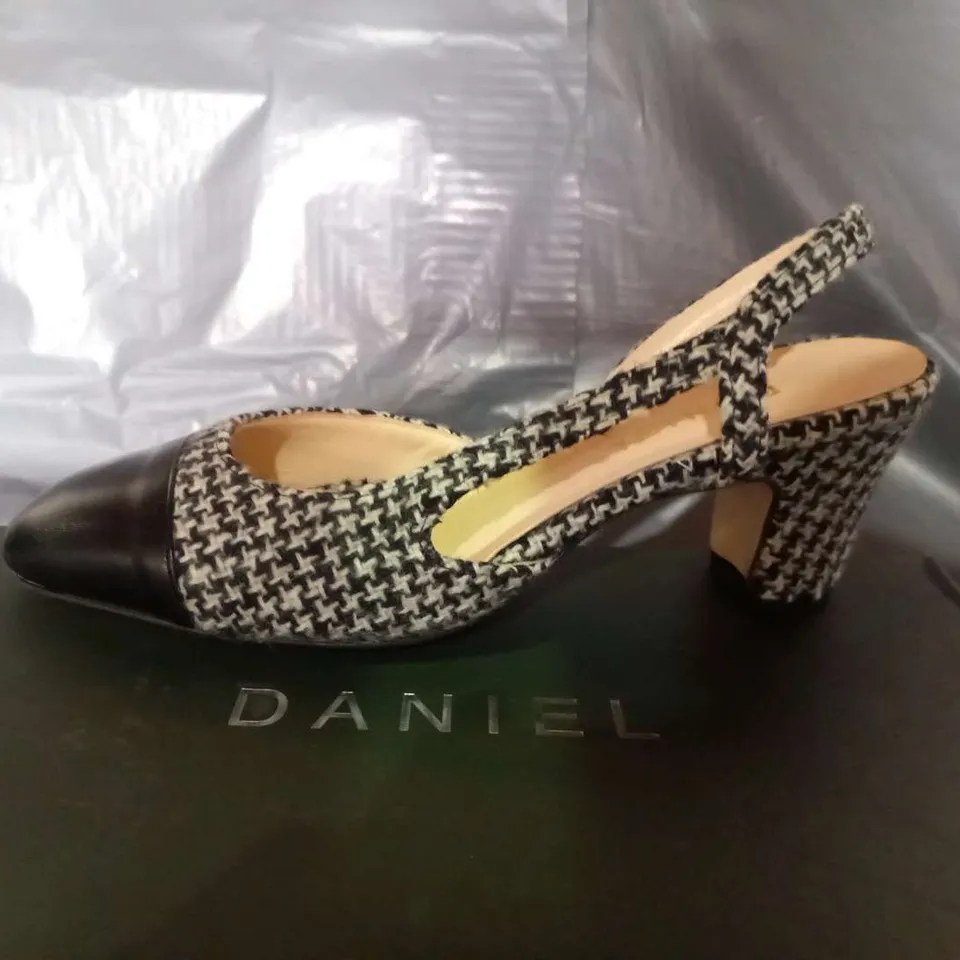 BOXED DANIEL KIRA BLOCK HEEL SLING BACK SIZE 39