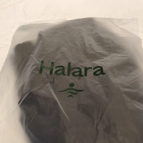 HALARA WOMEN'S PANTS β SIZE M (REGULAR)