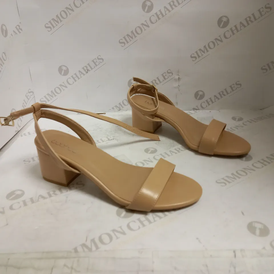 BOOHOO PINK SIZE 41 LOW BLOCK HEELS - STRAP 