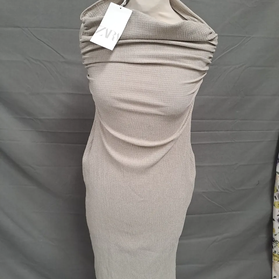 ZARA DRESS IN BEIGE SIZE MEDIUM